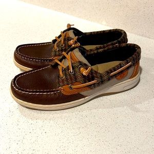 Women’s Sperry boat shoes